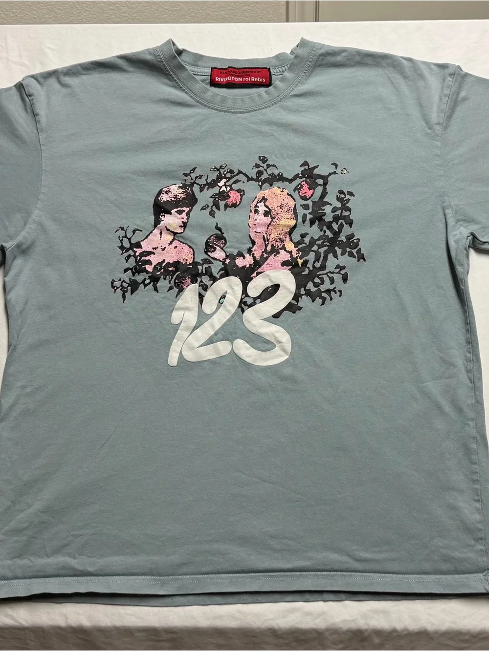 RRR-123 Light Blue Adam and Eve in Garden Graphic Short‎ Sleeve T-shirt Size M